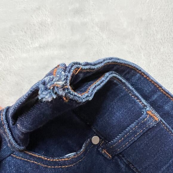 Universal Standard Seine High Rise Stretch Skinny Jeans Size 8 **SMALL FLAW** - Picture 11 of 11